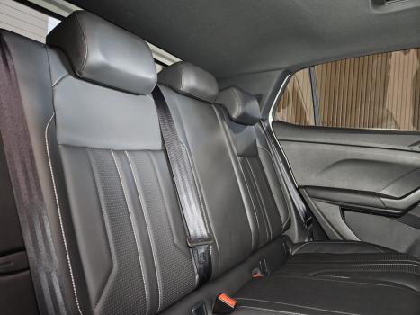 VOLKSWAGEN T-Cross 1.4 4P 250 TSI FLEX HIGHLINE AUTOM�TICO, Foto 6