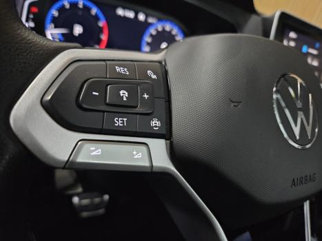 VOLKSWAGEN T-Cross 1.4 4P 250 TSI FLEX HIGHLINE AUTOM�TICO, Foto 9