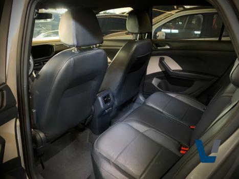 VOLKSWAGEN T-Cross 1.4 4P 250 TSI FLEX HIGHLINE AUTOM�TICO, Foto 12