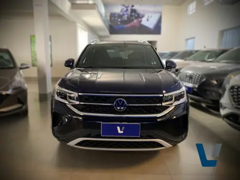 VOLKSWAGEN Taos 1.4 16V 4P FLEX 250 TSI HIGHLINE AUTOMÁTICO, Foto 2 VOLKSWAGEN Taos 1.4 16V 4P FLEX 250 TSI HIGHLINE AUTOMÁTICO, Foto 2