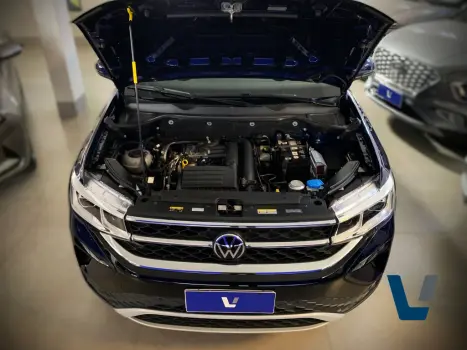 VOLKSWAGEN Taos 1.4 16V 4P FLEX 250 TSI HIGHLINE AUTOMÁTICO, Foto 14 VOLKSWAGEN Taos 1.4 16V 4P FLEX 250 TSI HIGHLINE AUTOMÁTICO, Foto 14