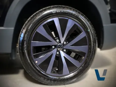 VOLKSWAGEN Taos 1.4 16V 4P FLEX 250 TSI COMFORTLINE AUTOM�TICO, Foto 15