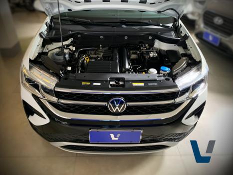 VOLKSWAGEN Taos 1.4 16V 4P FLEX 250 TSI HIGHLINE AUTOM�TICO, Foto 14