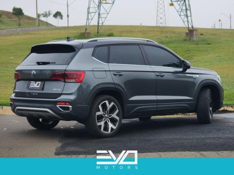 VOLKSWAGEN Taos 1.4 16V 4P FLEX 250 TSI HIGHLINE AUTOM�TICO, Foto 5