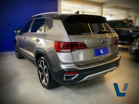 VOLKSWAGEN Taos 1.4 16V 4P FLEX 250 TSI HIGHLINE AUTOM�TICO, Foto 6