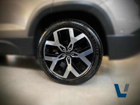 VOLKSWAGEN Taos 1.4 16V 4P FLEX 250 TSI HIGHLINE AUTOM�TICO, Foto 16
