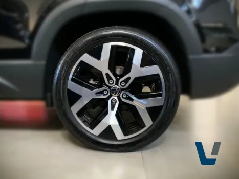 VOLKSWAGEN Taos 1.4 16V 4P FLEX 250 TSI HIGHLINE AUTOM�TICO, Foto 15