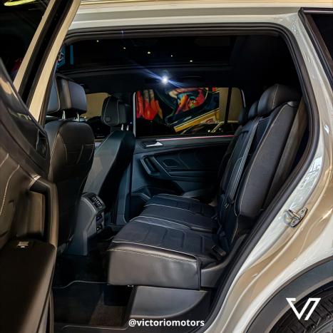 VOLKSWAGEN Tiguan 2.0 300 TSI ALLSPACE R-LINE TURBO AUTOM�TICO, Foto 9
