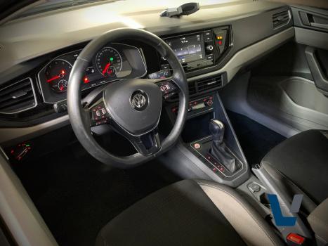 VOLKSWAGEN Virtus 1.0 4P 200 TSI FLEX COMFORTLINE AUTOM�TICO, Foto 9