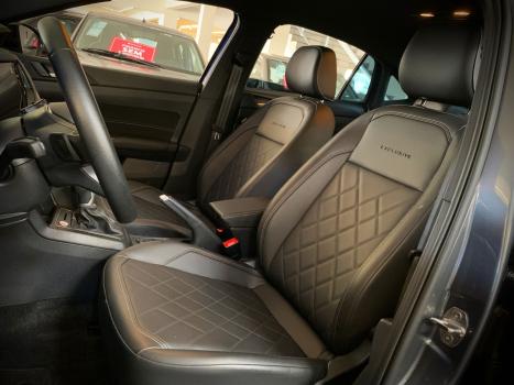 VOLKSWAGEN Virtus 1.4 4P 250 TSI EXCLUSIVE AUTOM�TICO, Foto 10
