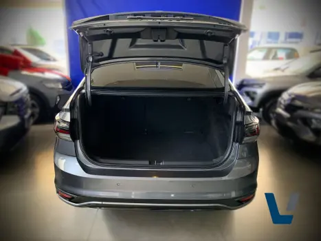 VOLKSWAGEN Virtus 1.4 4P 250 TSI EXCLUSIVE AUTOM�TICO, Foto 12
