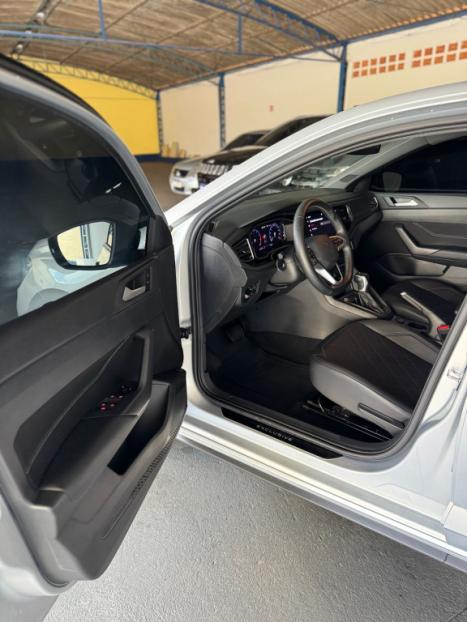 VOLKSWAGEN Virtus 1.4 4P 250 TSI EXCLUSIVE AUTOM�TICO, Foto 10