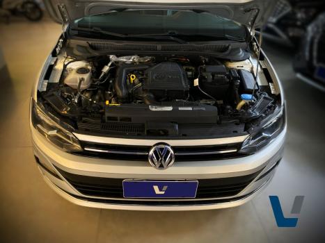 VOLKSWAGEN Virtus 1.0 4P 200 TSI FLEX HIGHLINE AUTOM�TICO, Foto 13
