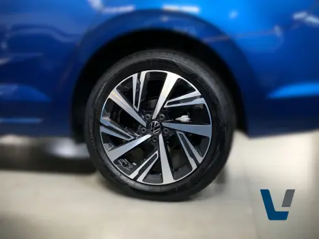 VOLKSWAGEN Virtus 1.0 4P 200 TSI FLEX COMFORTLINE AUTOM�TICO, Foto 15