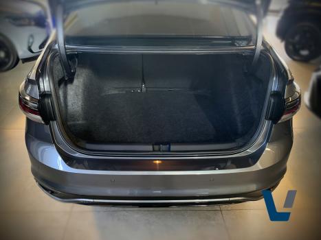 VOLKSWAGEN Virtus 1.4 4P 250 TSI EXCLUSIVE AUTOM�TICO, Foto 14