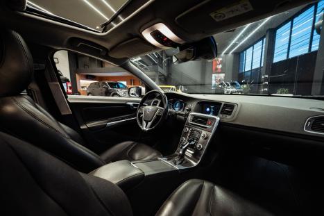 VOLVO S60 2.0 16V 4P T4 KINETIC AUTOMÁTICO, Foto 8
