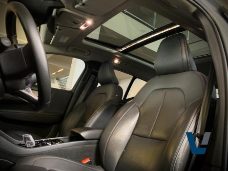 VOLVO XC40 1.5 16V 4P T5 RECHARGE HBRIDO INSCRIPTION GEARTRONIC AUTOMTICO, Foto 11