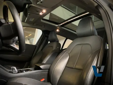 VOLVO XC40 1.5 16V 4P T5 RECHARGE H�BRIDO INSCRIPTION GEARTRONIC AUTOM�TICO, Foto 11