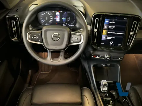 VOLVO XC40 1.5 16V 4P T5 RECHARGE H�BRIDO INSCRIPTION GEARTRONIC AUTOM�TICO, Foto 7