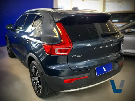 VOLVO XC40 1.5 16V 4P T5 RECHARGE H�BRIDO INSCRIPTION GEARTRONIC AUTOM�TICO, Foto 6