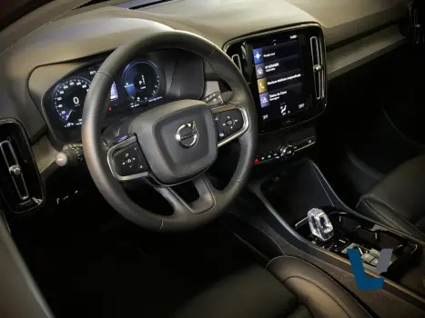 VOLVO XC40 1.5 16V 4P T5 RECHARGE H�BRIDO INSCRIPTION GEARTRONIC AUTOM�TICO, Foto 9