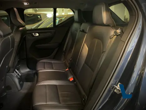 VOLVO XC40 1.5 16V 4P T5 RECHARGE H�BRIDO INSCRIPTION GEARTRONIC AUTOM�TICO, Foto 13