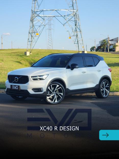 VOLVO XC40 1.5 16V 4P T5 RECHARGE H�BRIDO R-DESIGN GEARTRONIC AUTOM�TICO, Foto 1