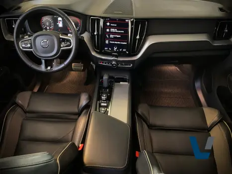 VOLVO XC60 2.0 16V 4P T8 HYBRID R-DESIGN AWD GEARTRONIC AUTOMÁTICO, Foto 8 VOLVO XC60 2.0 16V 4P T8 HYBRID R-DESIGN AWD GEARTRONIC AUTOMÁTICO, Foto 8