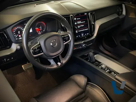 VOLVO XC60 2.0 16V 4P T8 HYBRID R-DESIGN AWD GEARTRONIC AUTOM�TICO, Foto 9