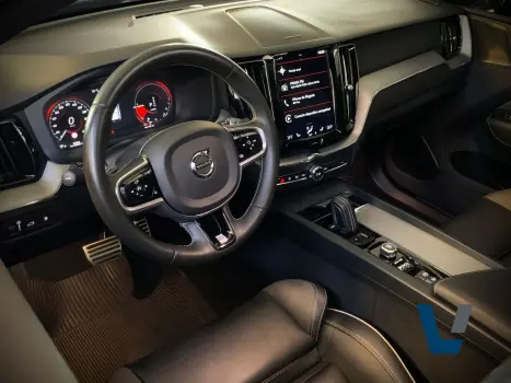 VOLVO XC60 2.0 16V 4P T8 HYBRID R-DESIGN AWD GEARTRONIC AUTOM�TICO, Foto 9