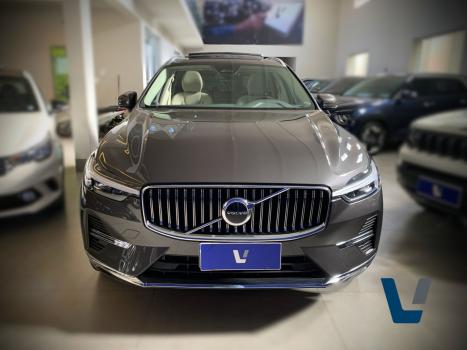 VOLVO XC60 2.0 16V 4P T8 RECHARGE H�BRIDO PLUS AWD TURBO GEARTRONIC AUTOM�TICO, Foto 2