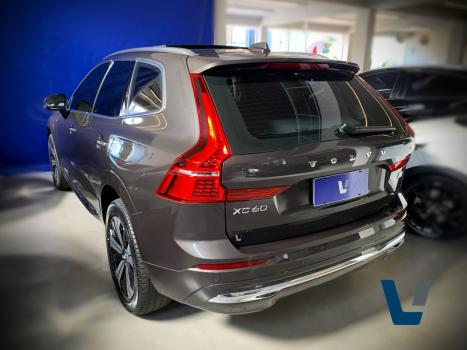 VOLVO XC60 2.0 16V 4P T8 RECHARGE H�BRIDO PLUS AWD TURBO GEARTRONIC AUTOM�TICO, Foto 6