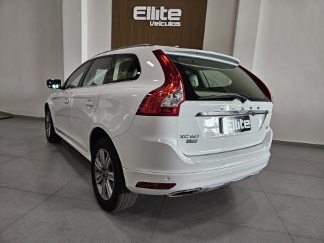 VOLVO XC60 2.0 T5 4P KINETIC DRIVE-E AUTOM�TICO, Foto 2