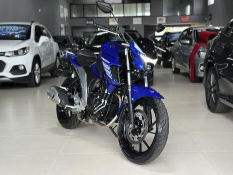 YAMAHA FZ 25 250 Fazer Flex , Foto 1
