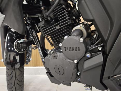 YAMAHA FZ 25 250 Fazer Flex , Foto 10
