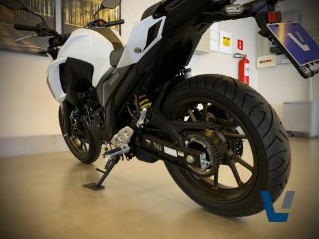 YAMAHA FZ 25 250 Fazer Flex , Foto 8