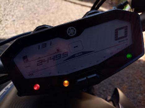 YAMAHA MT-07 700 ABS, Foto 4