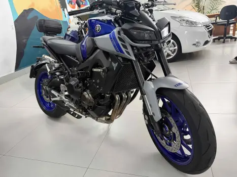 YAMAHA MT-09 850 , Foto 1