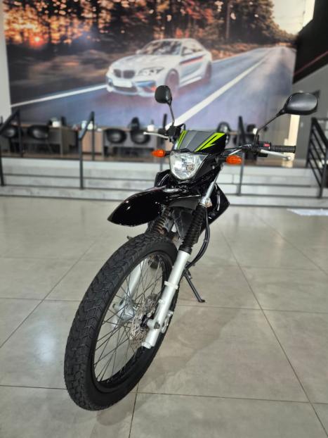 YAMAHA XTZ 125 E, Foto 3