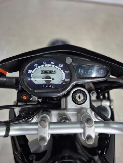 YAMAHA XTZ 125 E, Foto 5
