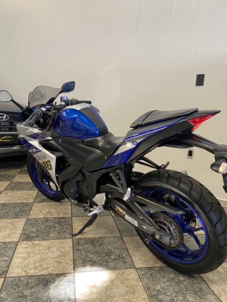 YAMAHA YZF R3 320 ABS, Foto 6 YAMAHA YZF R3 320 ABS, Foto 6