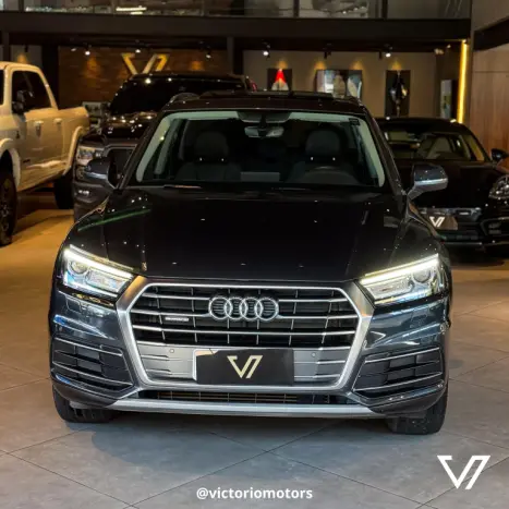 AUDI Q5 2.0 16V 4P TFSI PRESTIGE PLUS S-TRONIC AUTOMTICO, Foto 5