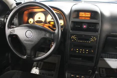 CHEVROLET Astra Hatch 2.0 4P ADVANTAGE  FLEX, Foto 19