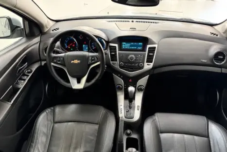 CHEVROLET Cruze Hatch 1.8 16V 4P LT SPORT6 FLEX AUTOMTICO, Foto 6