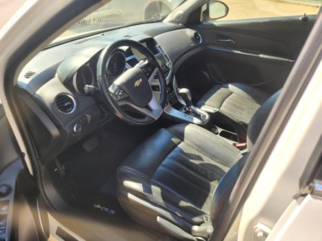 CHEVROLET Cruze Hatch 1.8 16V 4P LT SPORT6 FLEX, Foto 4
