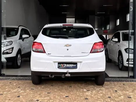 CHEVROLET Onix Hatch 1.0 4P FLEX LT, Foto 5