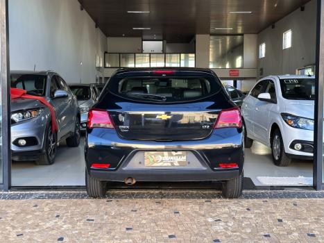 CHEVROLET Onix Hatch 1.4 4P FLEX LTZ AUTOMTICO, Foto 5