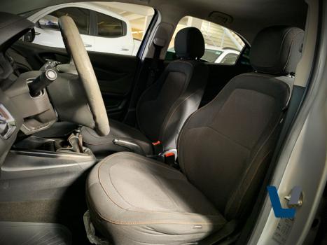 CHEVROLET Onix Hatch 1.4 4P FLEX LTZ, Foto 9