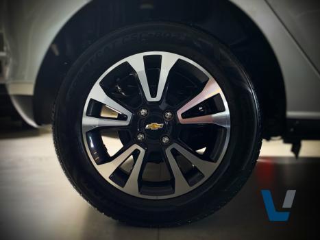 CHEVROLET Onix Hatch 1.4 4P FLEX LTZ, Foto 13