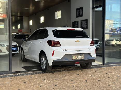 CHEVROLET Onix Hatch 1.0 4P FLEX LT TURBO, Foto 4